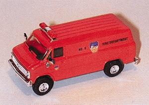 Trident Miniatures 90197 HO Scale Chevrolet Vans - Emergency - Fire Vehicles -- Fire Department of New York (FDNY) High-Rise Unit (red)