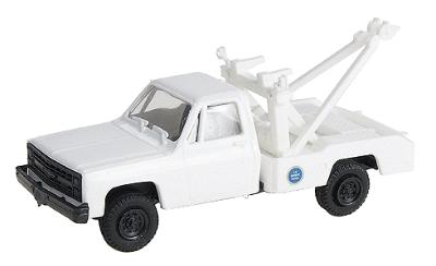 Trident Miniatures 90262 HO Scale Chevrolet Tow Truck - Emergency - Police Vehicle -- United States Dept. of Homeland Security - Border Patrol Wrecker (white, blue)