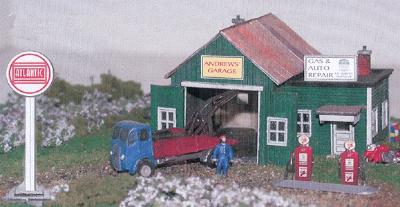 The N Scale Architect 10404 N Scale Journeyman Series - Andrew's Auto & Gas -- Laser-Cut Wood Kit - 3 x 3" 7.5 x 7.5cm