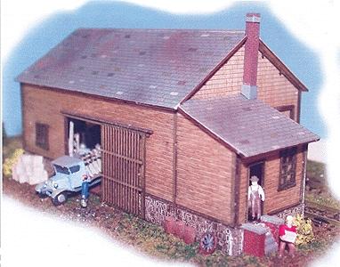 The N Scale Architect 40005 HO Scale Waterville Freight House -- Kit - 9 x 4-1/2 x 4-1/2" 22.9 x 11.4 x 11.4cm