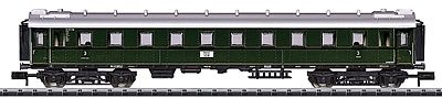 Trix 15525 N Scale Minitrix Type C4u-28 3rd Class Coach - Ready to Run -- German Federal Railway (Era III; green, silver)