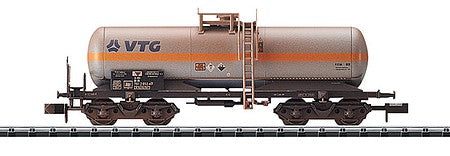 Trix 15590 N Scale Chlorine Gas Tank Car - Ready to Run - Minitrix -- VTG #4 (Weathered, Era V; gray, orange, blue, black)