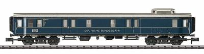 Trix 15739010 HO Scale Express Train Baggage Car -- German Federal Railway