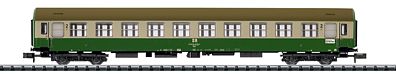 Trix 15964 N Scale Type Y 2nd Class Coach - Ready to Run - Minitrix -- German State Railroad (Era IV; green, cream, beige)