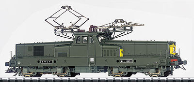 Trix 22336 HO Scale Class BB 12 000 Electric Locomotive with Sound & DCC -- French State Railways SNCF (Era IV/V; green, yellow, gray)