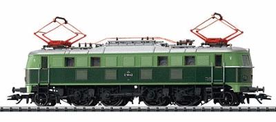Trix 22348 HO Scale Electric Class E 18 42 Locomotive -- Austrian Federal Railways