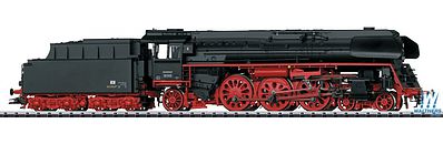 Trix 22905 HO Scale Digital Class 01.5 Steam Express Locomotive with Coal Tender -- German State Railroad