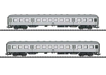Trix 23147 HO Scale Silver Coins 2nd Class Coach 2-Pack - Ready-to-Run -- German Federal Railway (Era IV 1970s, silver)
