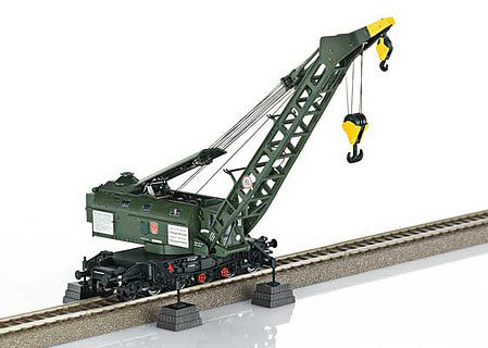 Trix 23457 HO Scale Type 058 Ardelt Steam Crane with Tender and Tool Car - DCC and Sound -- German Federal Railway (Era III 1977; green, black, yellow)
