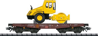 Trix 24118 HO Scale Type Rlmmps 651 Heavy-Duty Flatcar with Bomag BW213 Load - Ready-to-Run -- German Federal Railway (Era V, Brown Car; Yellow Steam Roller)