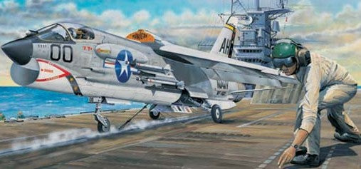 Trumpeter 2272 1/32 F8E Crusader Fighter