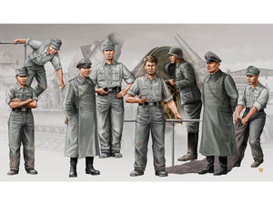 Trumpeter 409 1/35 German Morser Karl Artillery Crew Figure Set (8)