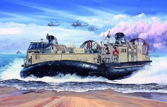 Trumpeter 7302 1/72 USMC Landing Craft/Air Cushion (LCAC)