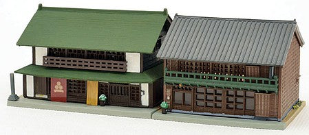 TomyTec 265528 N Scale Country Inn -- Kit