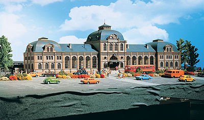 Vollmer 43560 HO Scale Baden-Baden Station Kit -- 30-3/4 x 6-1/4 x 7-7/8" 78 x 16 x 20cm