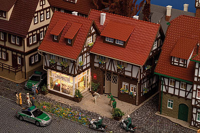 Vollmer 43600 HO Scale Burgalized Jewelry Shop -- Kit - 5-3/4 x 5 x 4-3/4" 14.7 x 12.8 x 12cm