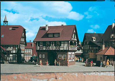 Vollmer 43734 HO Scale Tanner's House -- 4-3/8 x 3-3/4 x 4-3/4" 11 x 8.5 x 12cm