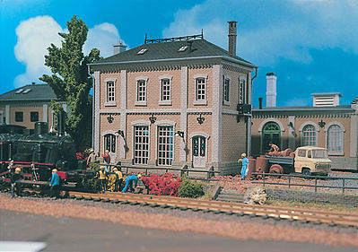 Vollmer 45610 HO Scale Two-Story Factory Building -- 5-1/8 x 2-3/4 x 5-1/8" 13 x 7 x 13cm