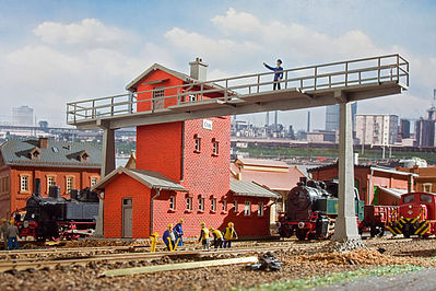 Vollmer 45766 HO Scale Signal Box Om w/Bridge Kit -- 17.5 x 24.5 x 13.5cm