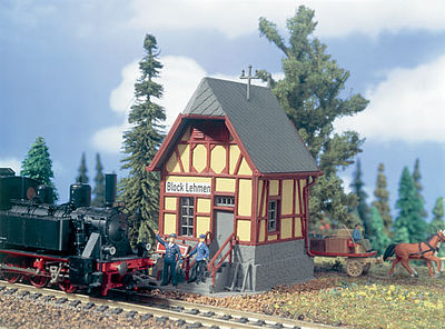 Vollmer 45769 HO Scale Signal Box "Lehmen" -- 3-7/16 x 2-7/16 x 3-15/16" 8.5 x 6 x 9.8cm