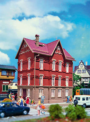 Vollmer 47640 N Scale 3-Story Railroad Worker's House - Kit (Plastic) -- 3-7/8 x 2-11/16 x 9/16" 9.9 x 6.8 x 11.6cm