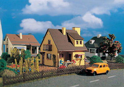 Vollmer 49217 HO Scale House