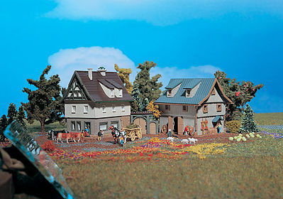 Vollmer 49540 Z Scale Farmhouse w/Barn -- 2 x 1-1/2" 5 x 3.8cm, 2 x 1-5/8" 5 x 4.2cm