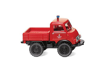 Wiking 36804 HO Scale 1950-1953 Unimog U 401 Heavy-Duty Truck - Assembled -- Berlin, East Germany, Fire Department (red, black, German Lettering)