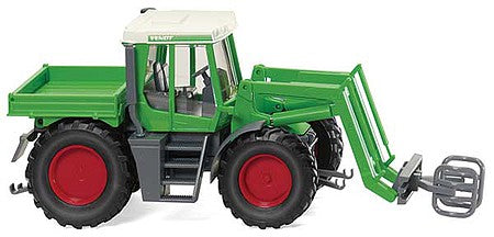 Wiking 38003 HO Scale Fendt Xylon Tractor with Hay Bale Grabber - Assembled -- Green, Red