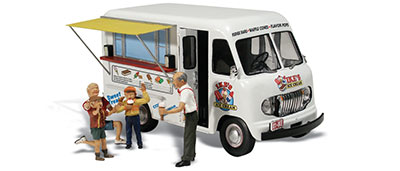 Woodland Scenics 5541 HO Autoscene Ike's Ice Cream Truck w/Figures