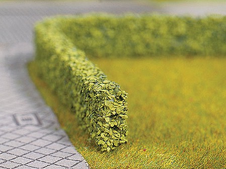 Walthers Scenemaster 949-1300 HO Scale Short Hedges -- Light Green 19-5/8 x 3/8 x 1/4"  50 x .8 x .6cm