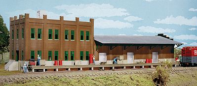 Walthers Cornerstone 3009 HO Scale Water Street Freight Terminal -- Kit - 20-1/2 x 6-1/4" 52 x 15.8cm