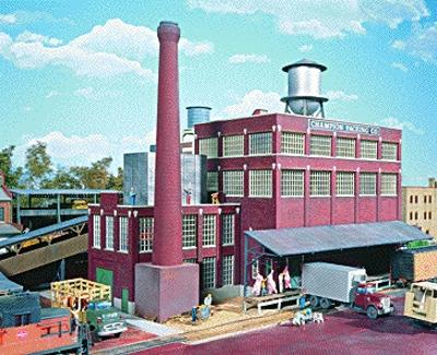 Walthers Cornerstone 3048 HO Scale Champion Packing Plant -- Kit - 16-3/8 x 7-1/8 x 5-15/16" 40.9 x 17.8 x 13.2cm