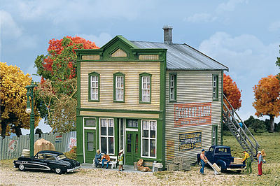 Walthers Cornerstone 3650 HO Scale River Road Mercantile -- Kit - 5-3/4 x 5 x 5-1/2" 14.3 x 12.5 x 13.7cm