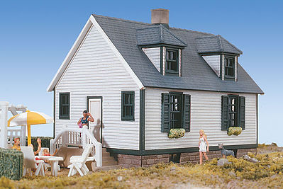 Walthers Cornerstone 3657 HO Scale Lake Forest Cottage with Accessories -- Kit - 4-3/4 x 2-3/4 x 3-1/2" 11.8 x 6.8 x 8.7cm