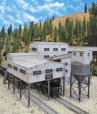 Walthers Cornerstone 4046 HO Scale Diamond Coal Corporation -- Kit - 19-3/8 x 13-3/16 x 7-1/2" 49.2 x 33.4 x 19cm