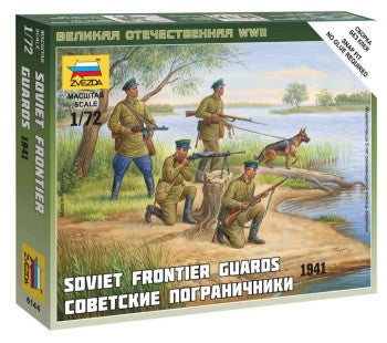 Zvezda 6144 1/72 Soviet Frontier Guards 1941 (4 w/Dog) (Snap)